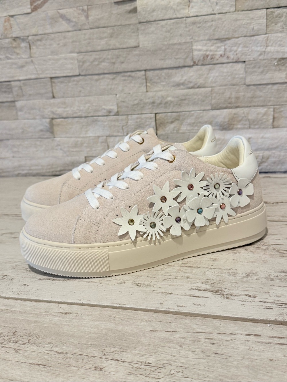 Kurt Geiger London Laney Flower Suede Platform Sneakers Bone Combo Sz 40.5 EU - Picture 14 of 14
